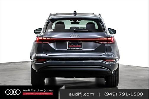 2025 Audi Q6 e-tron Premium Plus