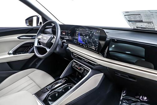 2025 Audi Q5 Premium