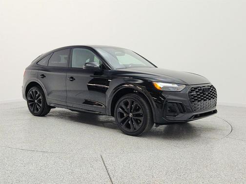 Mythos Black Metallic 2023 Audi Q5 45 S line Premium Plus