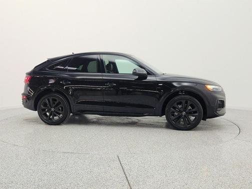 Mythos Black Metallic 2023 Audi Q5 45 S line Premium Plus