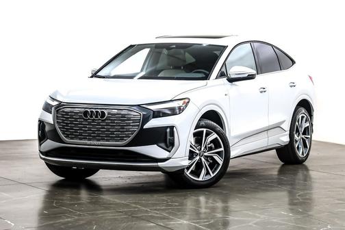 2024 Audi Q4 e-tron Premium Plus 50 quattro