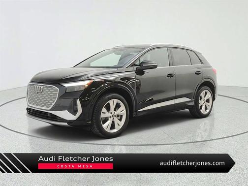 Mythos Black Metallic 2023 Audi Q4 e-tron Premium Plus 50 quattro