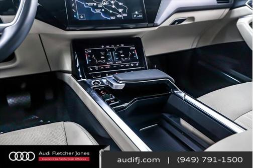 2024 Audi Q8 e-tron Premium Plus