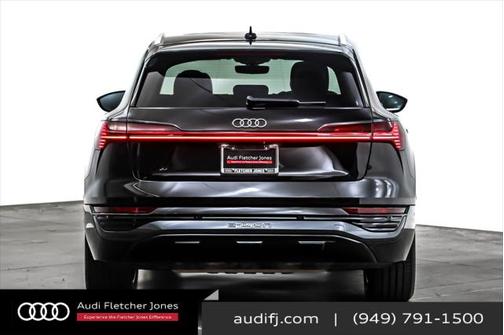 2024 Audi Q8 e-tron Premium Plus