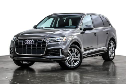 2023 Audi Q7 45 Premium