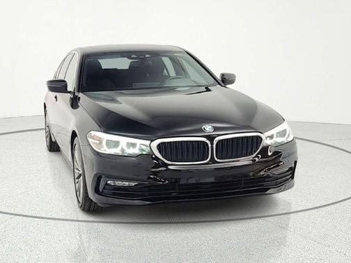 Jet Black 2018 BMW 530e iPerformance