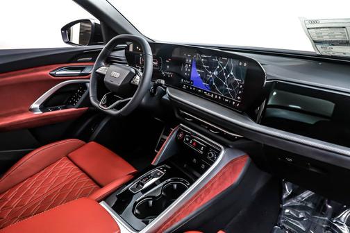 2025 Audi SQ5 3.0T Premium Plus