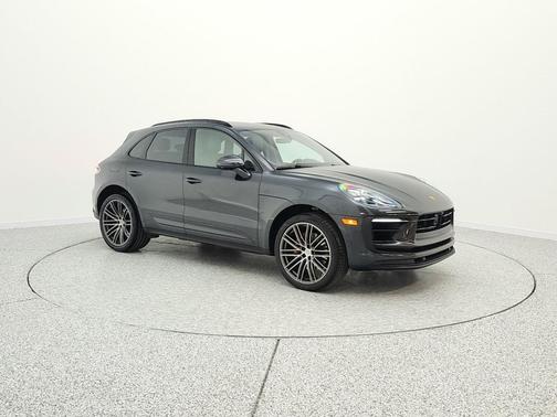Volcano Grey Metallic 2023 Porsche Macan Macan S