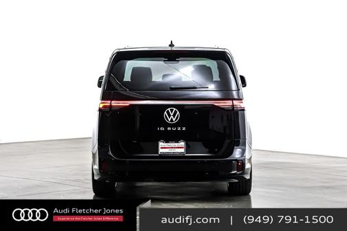 2025 Volkswagen ID. Buzz Pro S