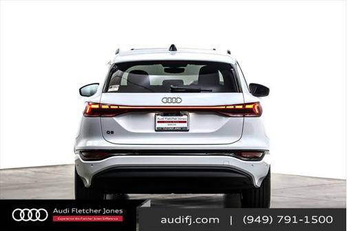 2025 Audi Q6 e-tron Prestige