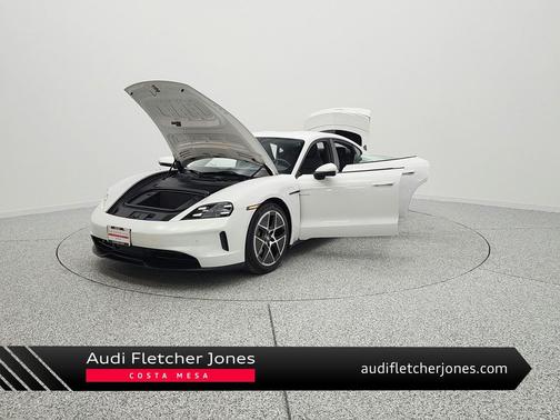 2025 Porsche Taycan RWD