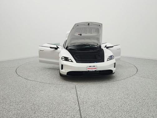 2025 Porsche Taycan RWD