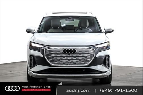 2022 Audi e-tron Premium