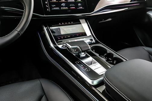 2026 Audi Q8 55 Premium Plus