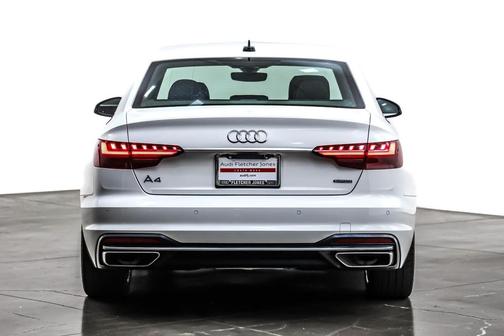 2023 Audi A4 45 S line Premium