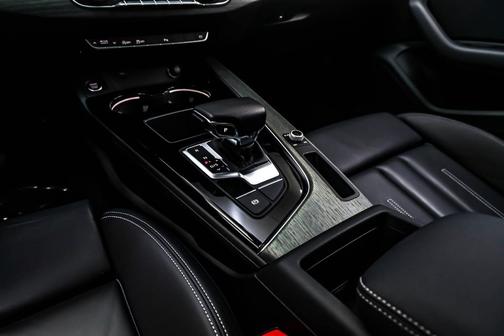 2023 Audi A4 45 S line Premium
