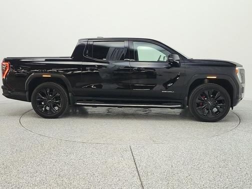 Onyx Black 2025 GMC Sierra EV Max Range Denali