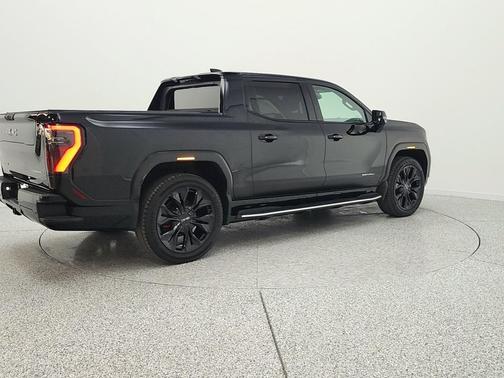 Onyx Black 2025 GMC Sierra EV Max Range Denali