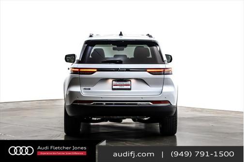 2022 Jeep Grand Cherokee 4xe Base