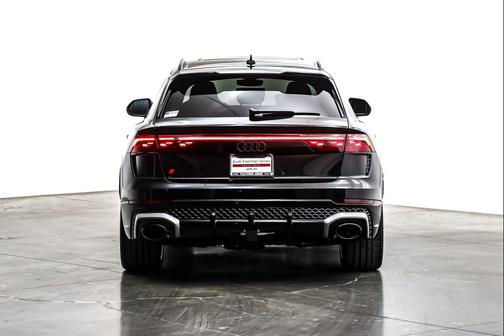 2026 Audi RS Q8 4.0T