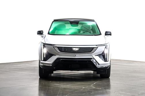 2025 Cadillac OPTIQ Luxury 1 AWD