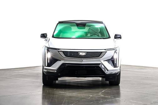2025 Cadillac OPTIQ Luxury 1 AWD