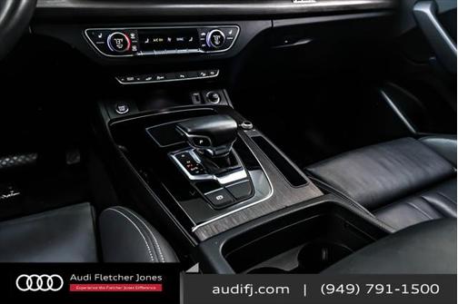 2022 Audi Q5 55 S line Premium