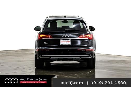2023 Audi Q5 40 Premium Plus