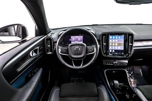 2023 Volvo XC40 Recharge Pure Electric Twin Ultimate