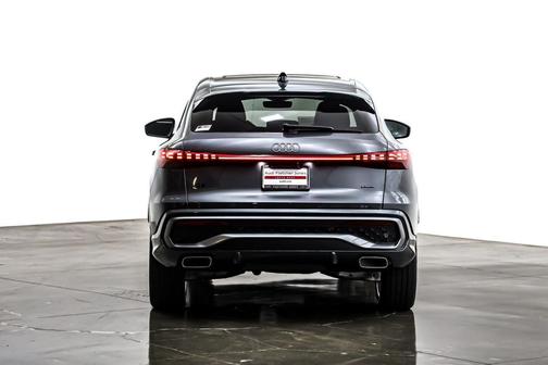 2025 Audi Q5 Sportback Premium Plus
