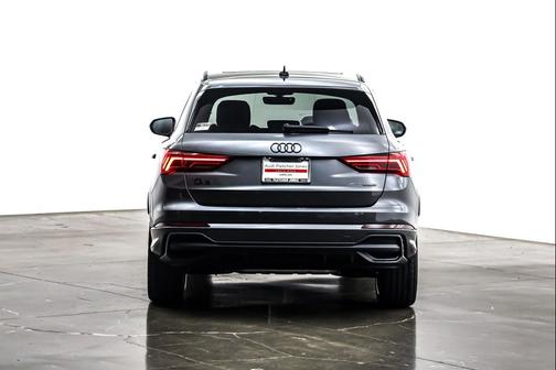 2025 Audi Q3 45 S line Premium Plus