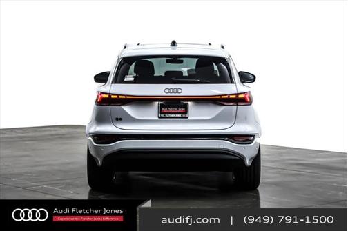 2025 Audi Q6 e-tron Premium Plus