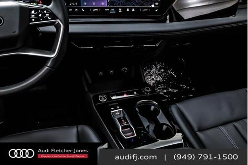 2025 Audi Q6 e-tron Premium Plus