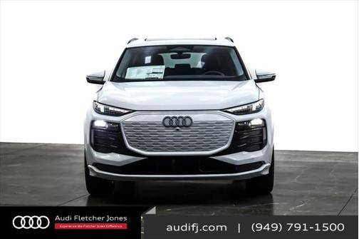 2025 Audi Q6 e-tron Premium Plus