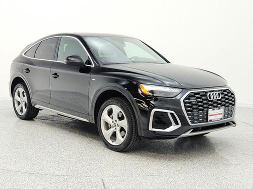 Mythos Black Metallic 2023 Audi Q5 45 S line Prestige