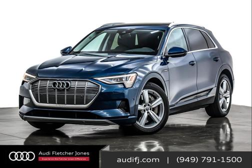 2019 Audi e-tron Premium Plus