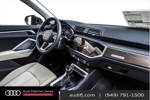 2025 Audi Q3 45 S line Premium Plus