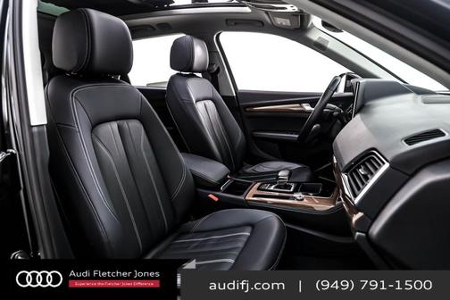 2022 Audi Q5 45 S line Premium Plus