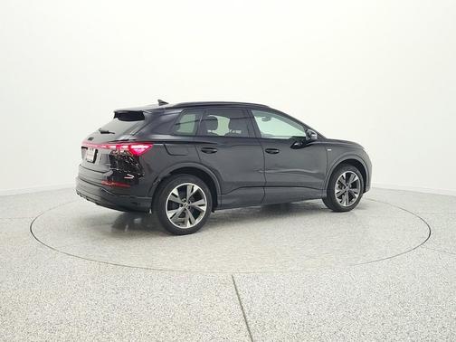 Mythos Black Metallic 2023 Audi Q4 e-tron Premium Plus 50 quattro