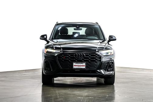2022 Audi SQ5 3.0T Premium Plus