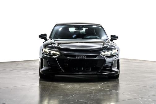 2023 Audi RS e-tron GT quattro