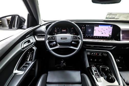 2025 Audi Q5 Prestige TFSI quattro S tronic