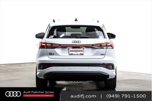 2025 Audi Q4 e-tron Premium Plus 55 quattro