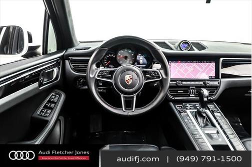 2021 Porsche Macan Base