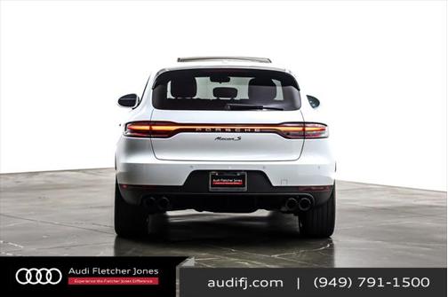 2021 Porsche Macan Base