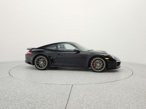 Black 2018 Porsche 911 Carrera 4S