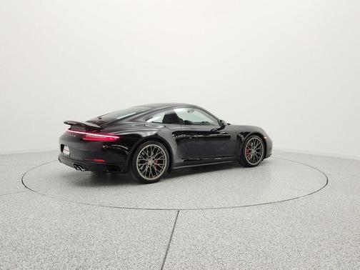 Black 2018 Porsche 911 Carrera 4S