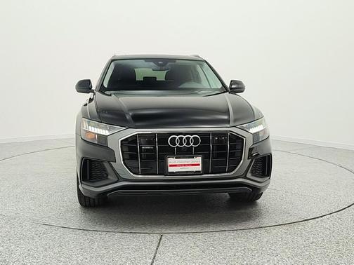 Mythos Black Metallic 2023 Audi Q8 55 Premium Plus