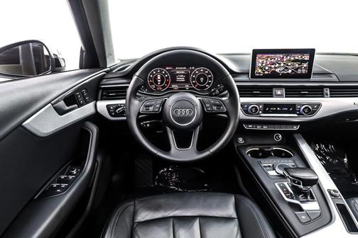 2017 Audi A4 Season of Audi Premium