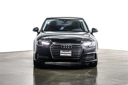 2017 Audi A4 Season of Audi Premium